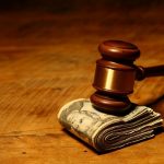 Poręczyciel kredytu: Kluczowe aspekty i wartościowa decyzja finansowa